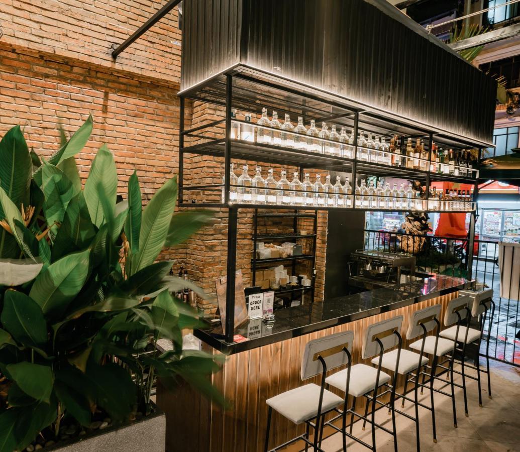 Mint Hotel Bui Vien Q1 Ho Chi Minh City Exterior photo
