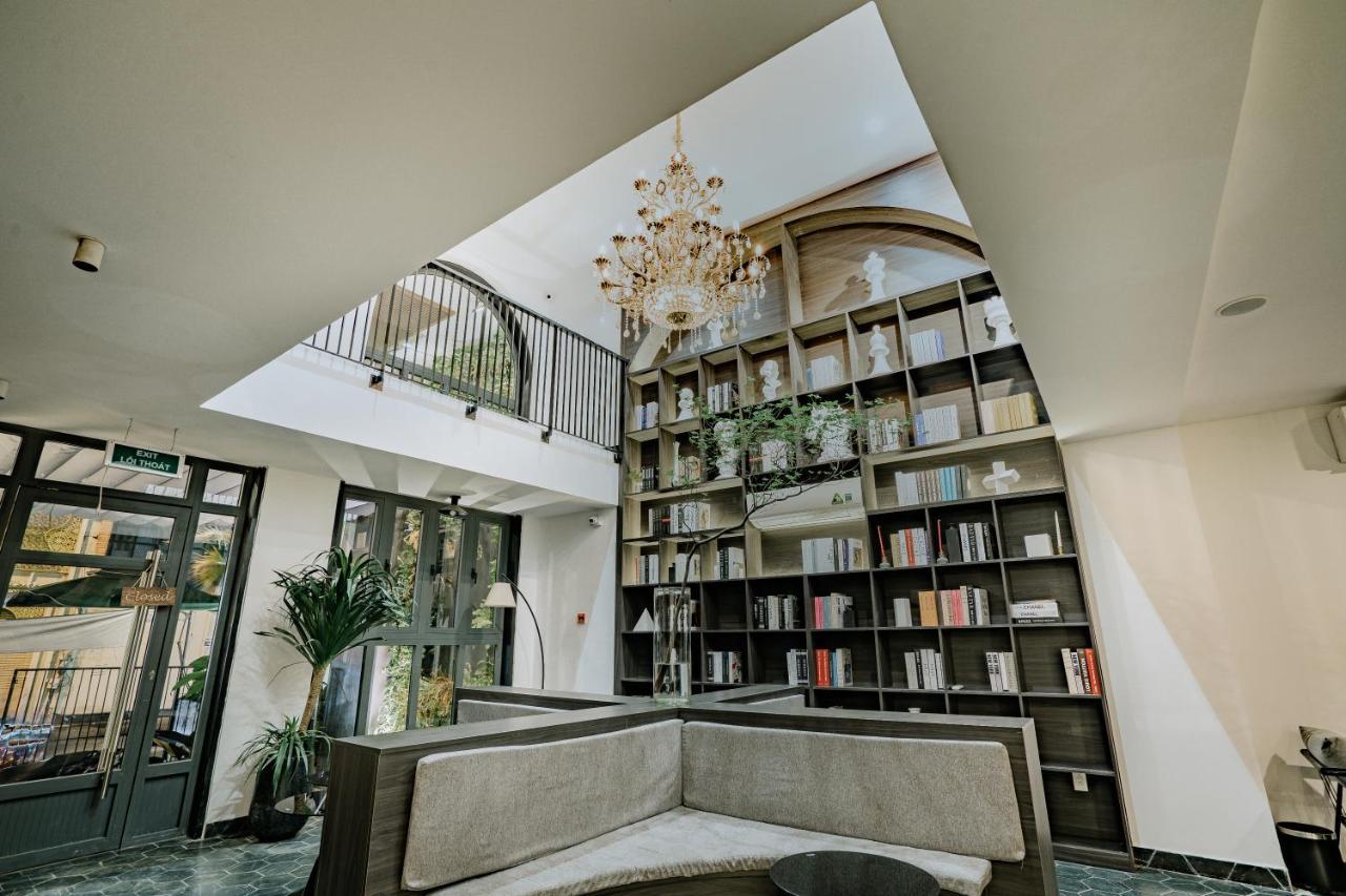 Mint Hotel Bui Vien Q1 Ho Chi Minh City Exterior photo