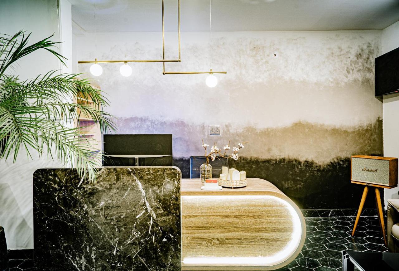 Mint Hotel Bui Vien Q1 Ho Chi Minh City Exterior photo